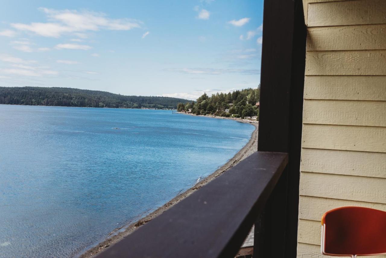 The Oceanfront Hotel Sointula Екстериор снимка